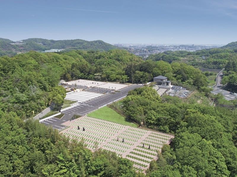 メモリアルパーク厚木ふるさとの丘 自然あふれる立地