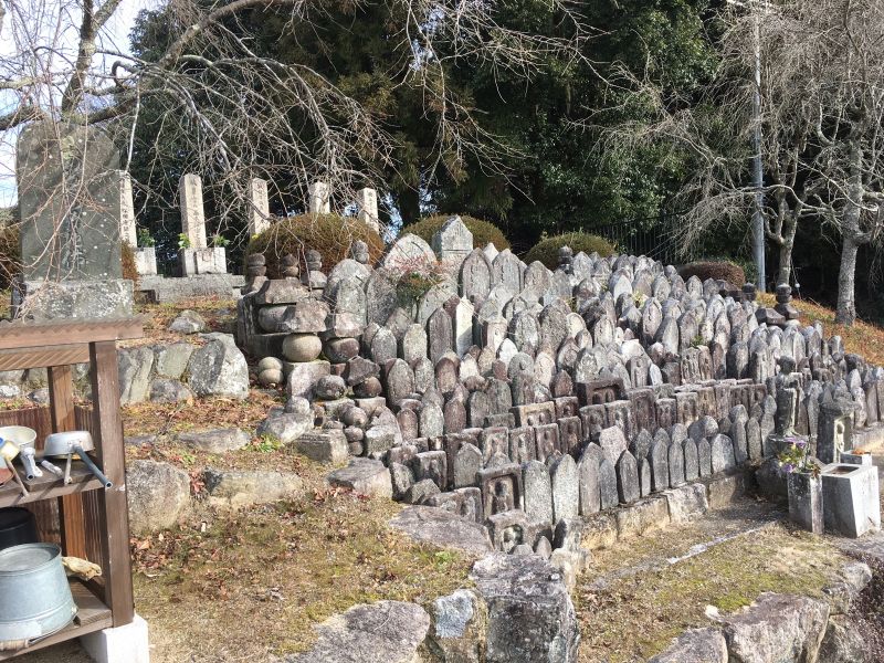 大畑墓地