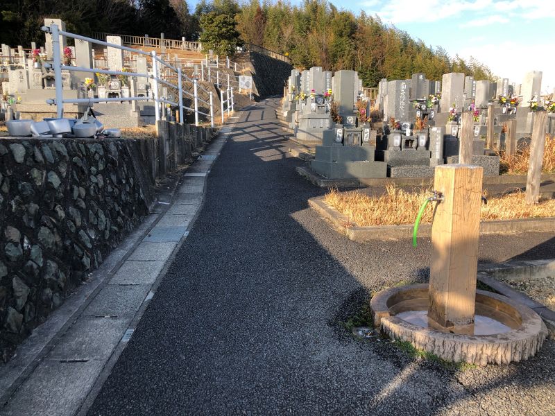 半田市営 黒石墓地