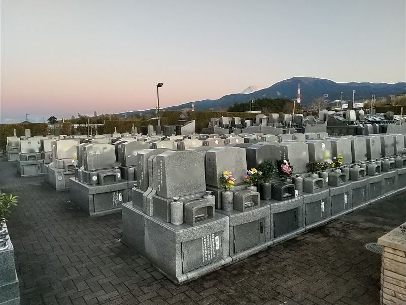 愛鷹メモリアルガーデン