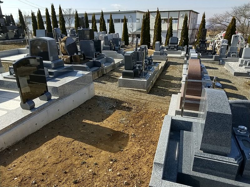 御牧原ほたるの里 絆霊園