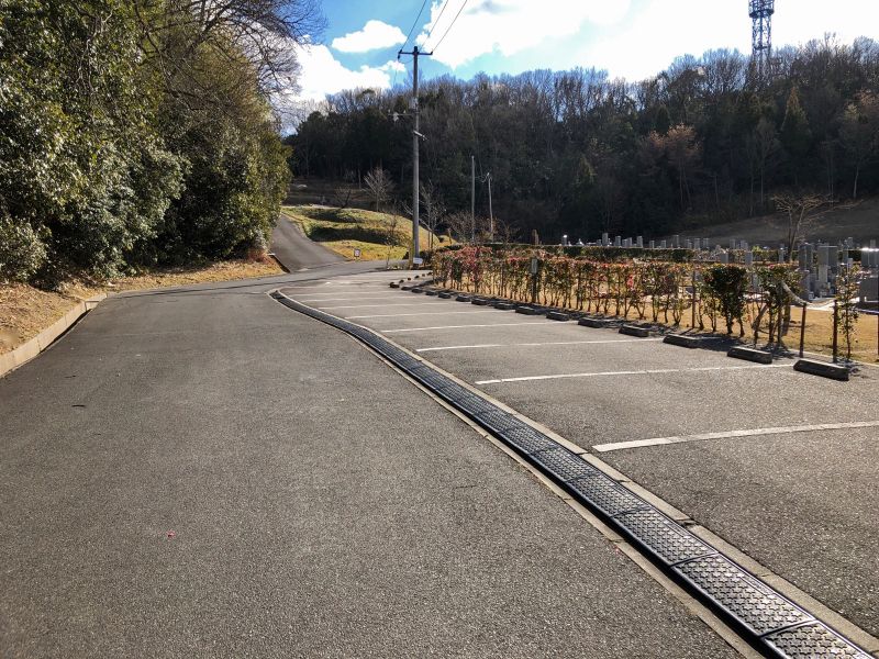 ならづ公園墓地