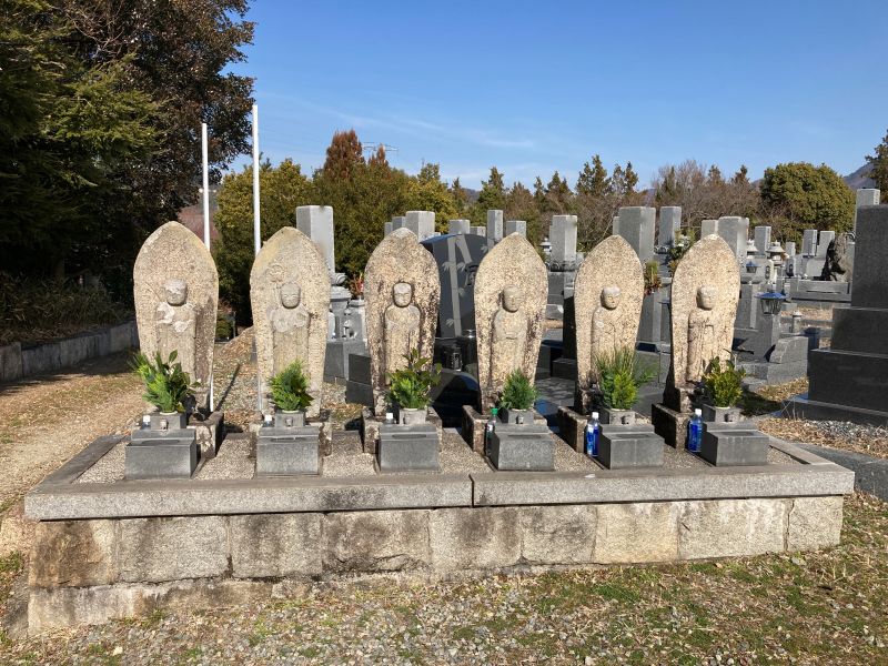 メモリアルさつき霊園