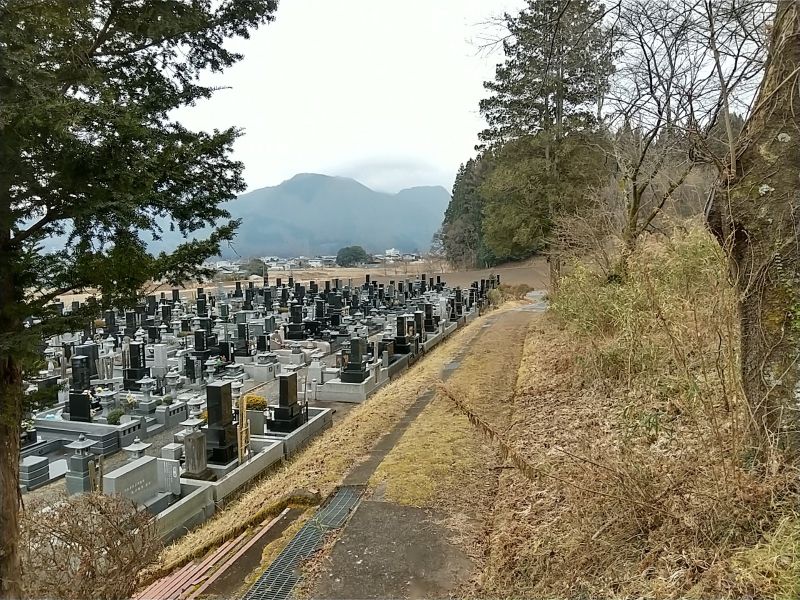 あがつま共同霊園