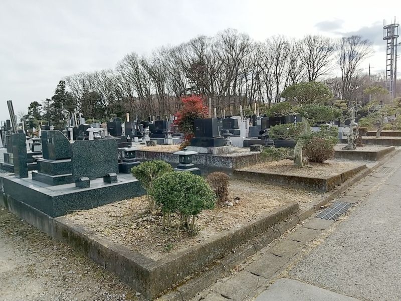 あづま共同霊園