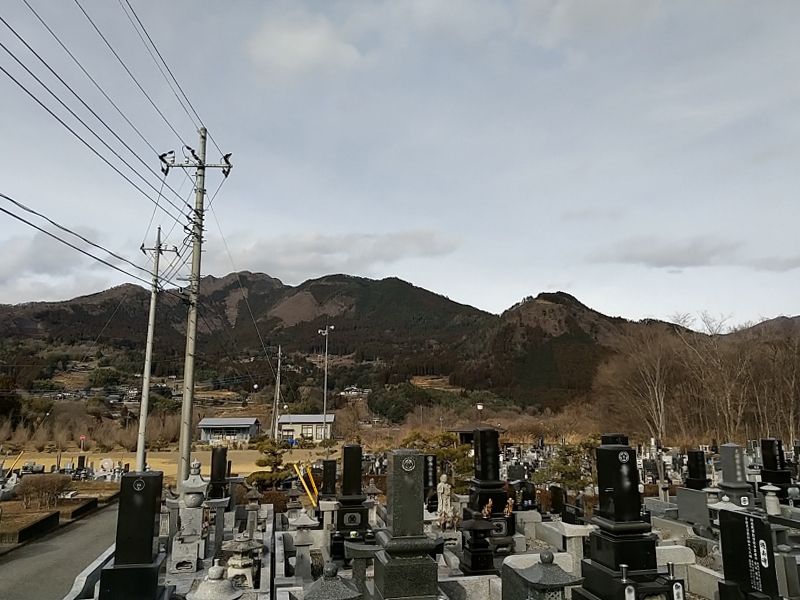 あづま共同霊園