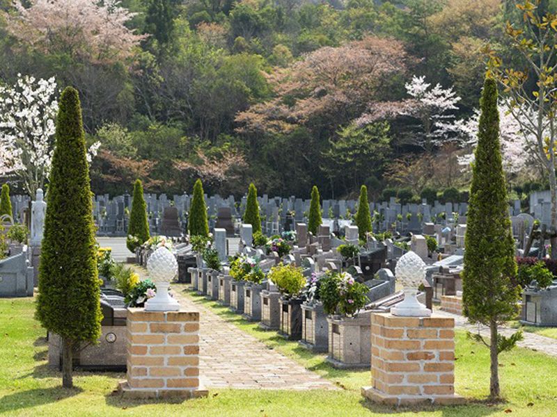 メモリアルパーク名東霊苑