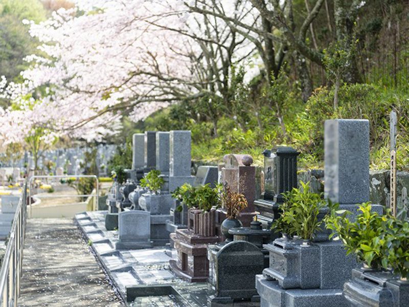 メモリアルパーク名東霊苑