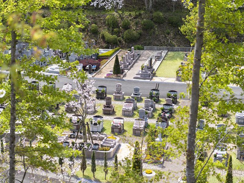 メモリアルパーク名東霊苑