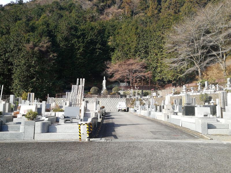 春泉寺 高尾霊園