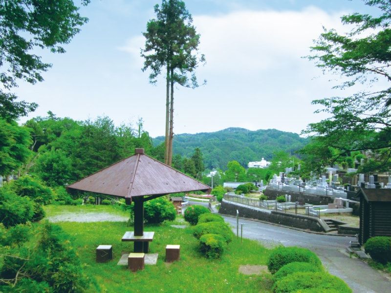 大多摩霊園　緑が鮮やかな霊園