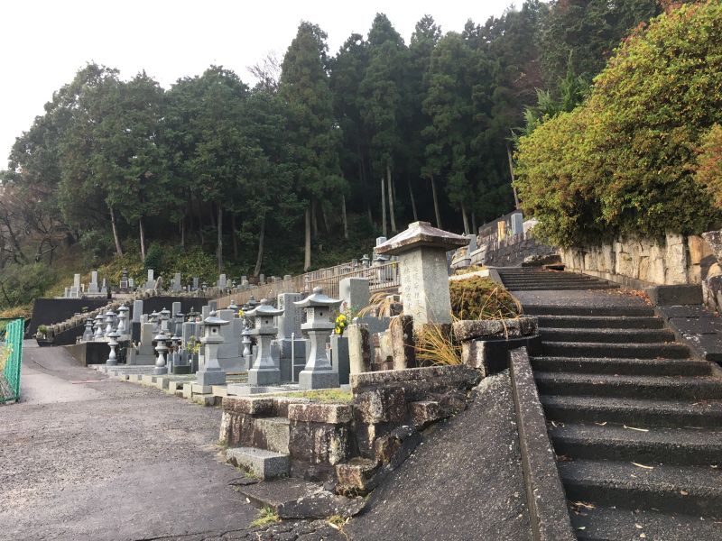 本行寺霊園