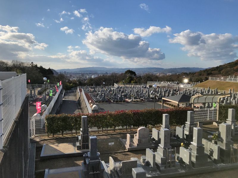 オアシス霊園 倉敷 永代供養墓「優灯」