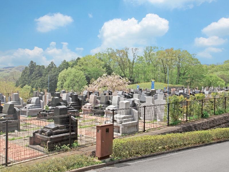 武蔵岡霊園 自然豊かな霊園風景
