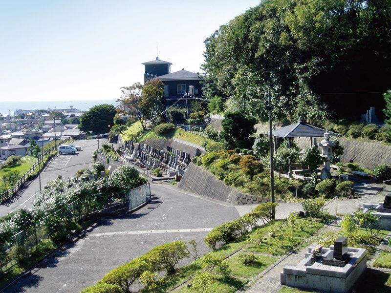 聖徳久里浜霊園　日当たり良好な墓域