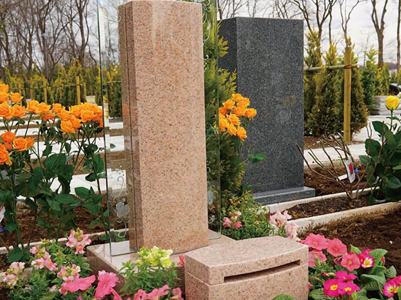 やすらぎの花の里 所沢西武霊園 「彩」いろどり