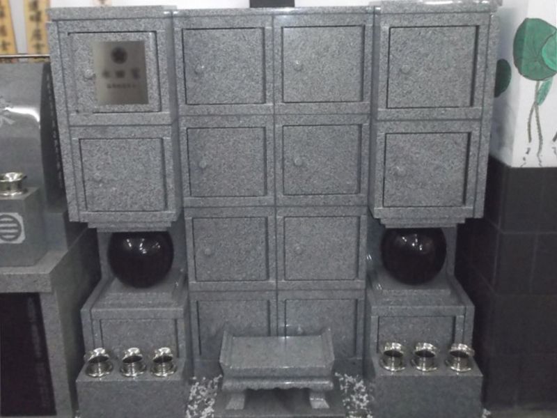 圓通寺（円通寺）　納骨堂　納骨墓