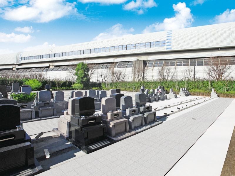 川口光輪メモリアルの洋型墓石