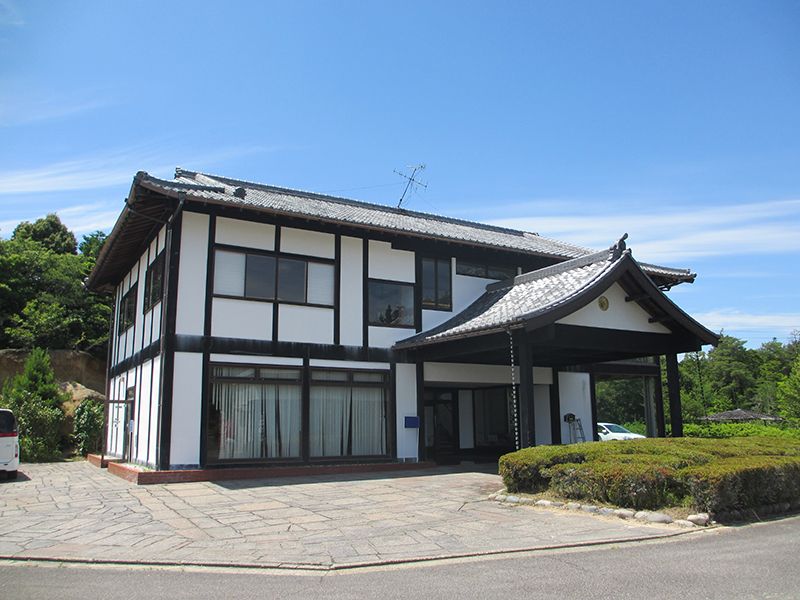 南山やすらぎ霊園