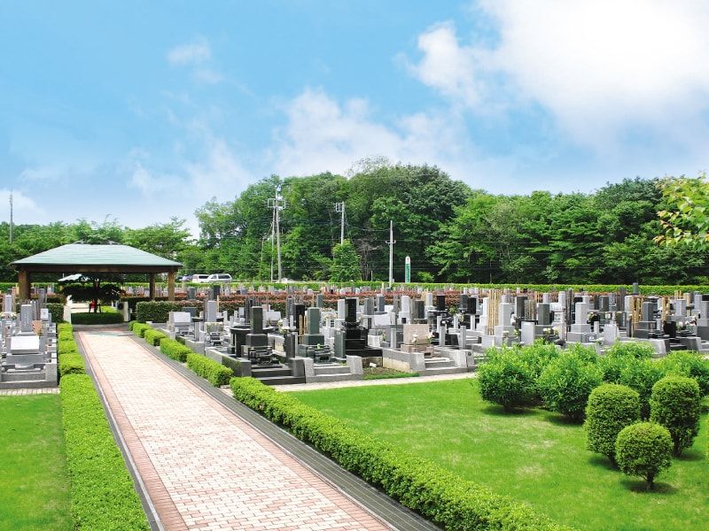 風の森聖地の霊園風景