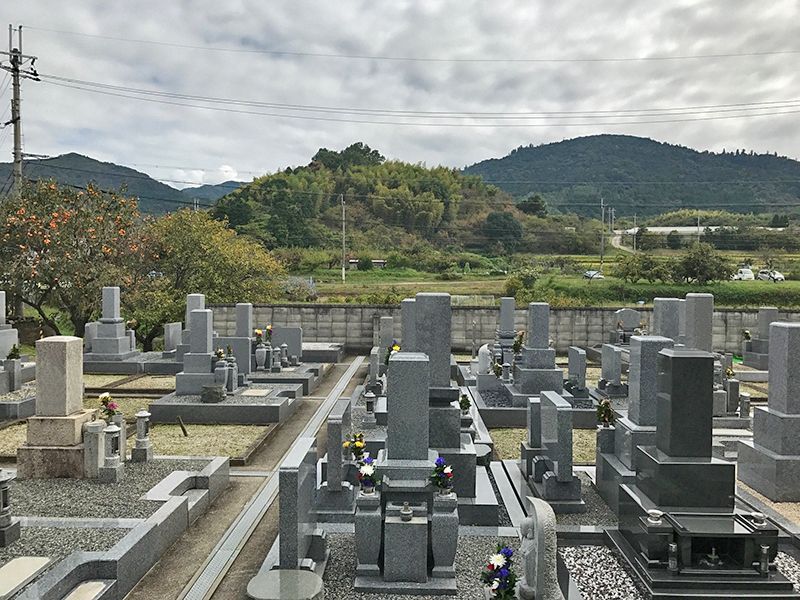 慶運寺境内墓地