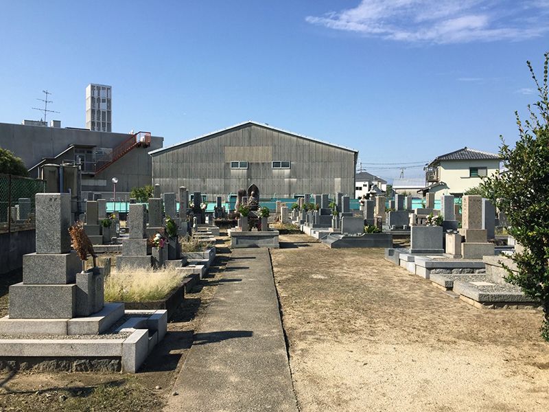 勝部墓地