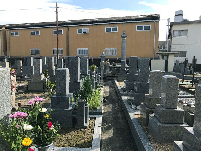 大堀共同墓地