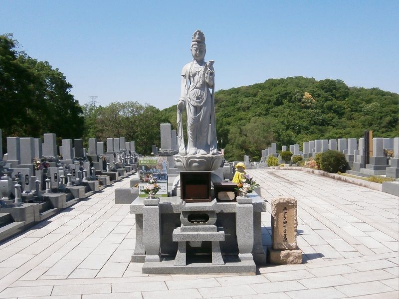 あすか霊園の正面風景