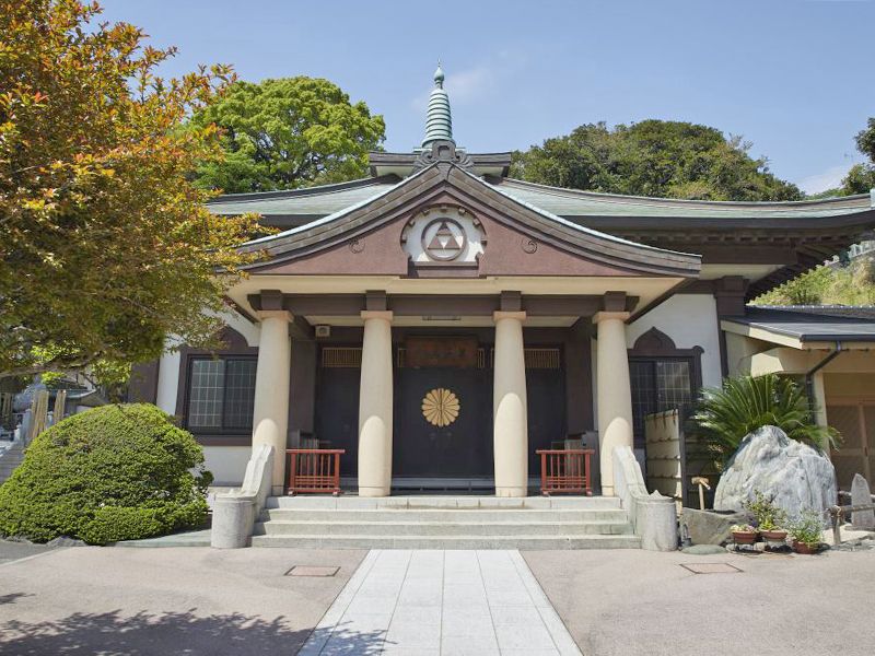 本堂外観