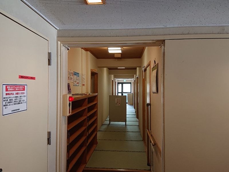 妙清寺屋内墓苑 光明館