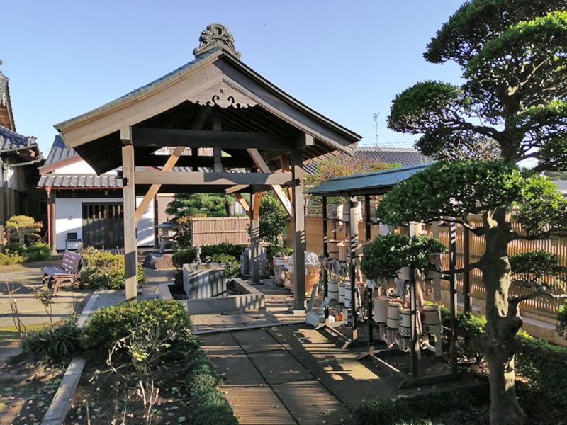 薬法山福性寺墓苑