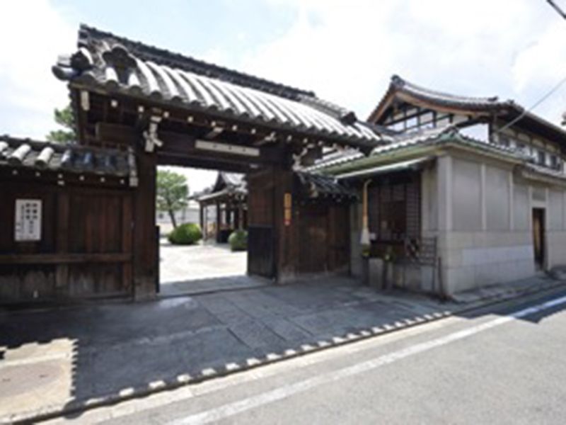 善想寺墓地