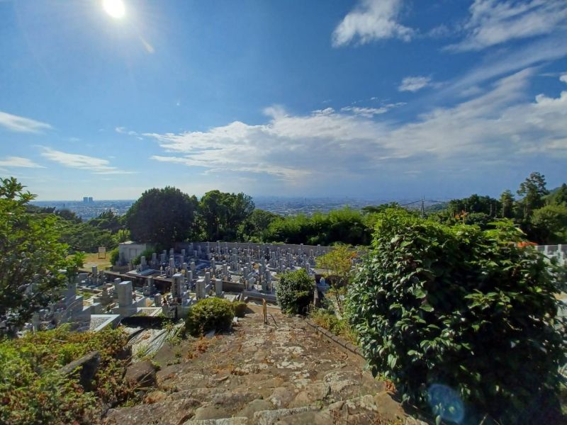 来迎寺墓地