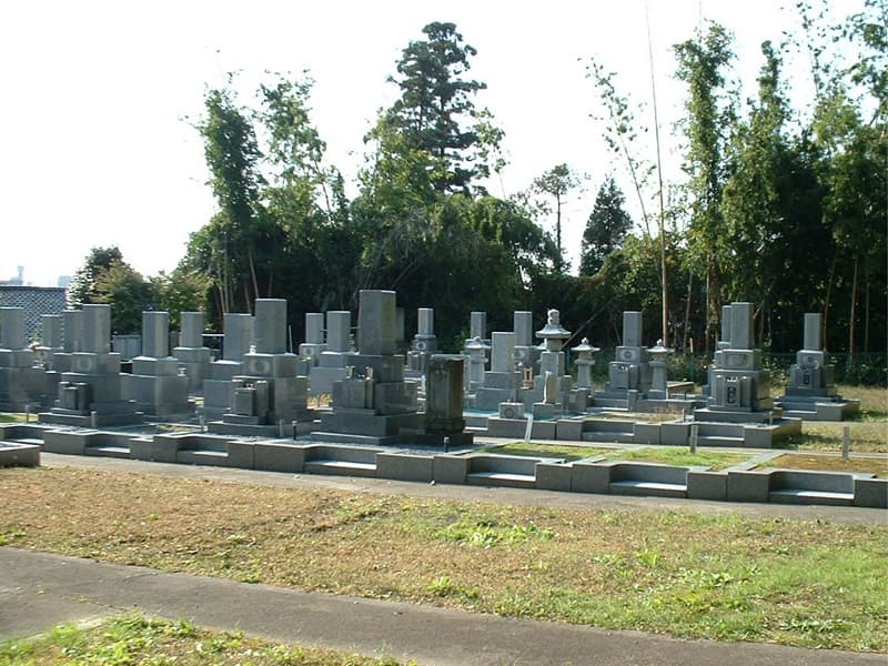 最勝寺墓苑の雰囲気