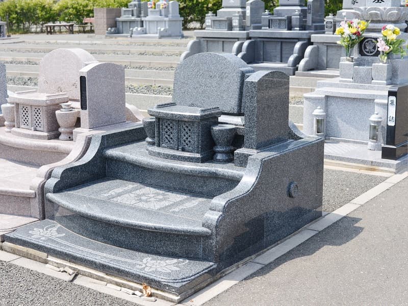 メモリアルパーク宮地岳の墓石洋型