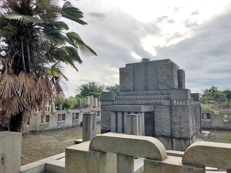 大阪市設 南霊園