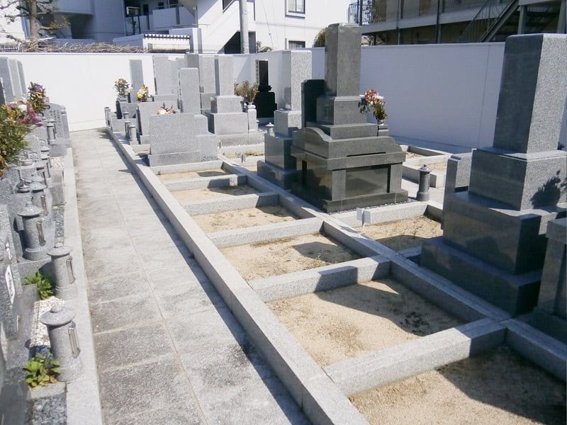 専稱寺墓所のお墓区画