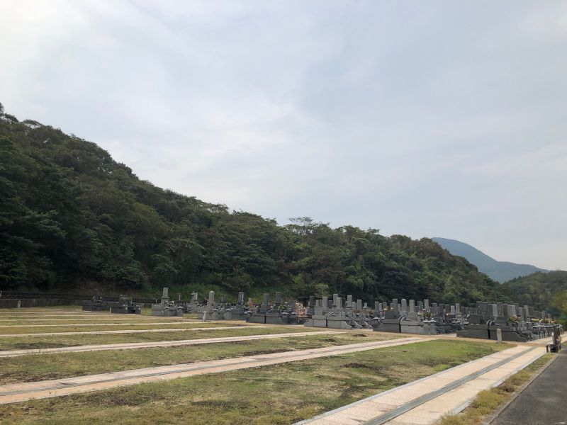 光和メモリアルガーデン