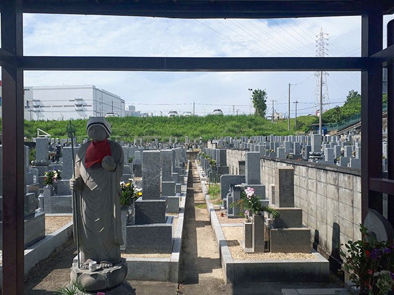 加美八尾地区共同墓地