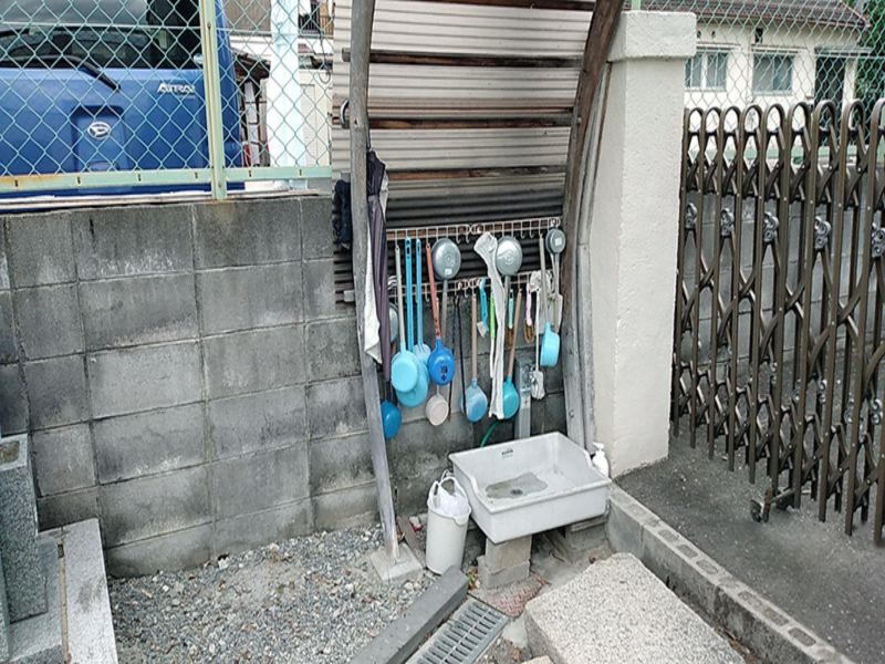 鳥飼西墓地
