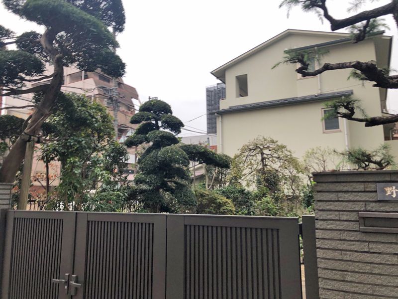 草加駅前霊苑