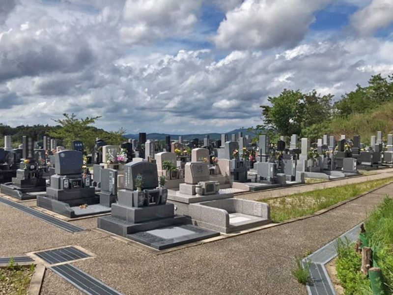 瀬戸市 春雨墓苑