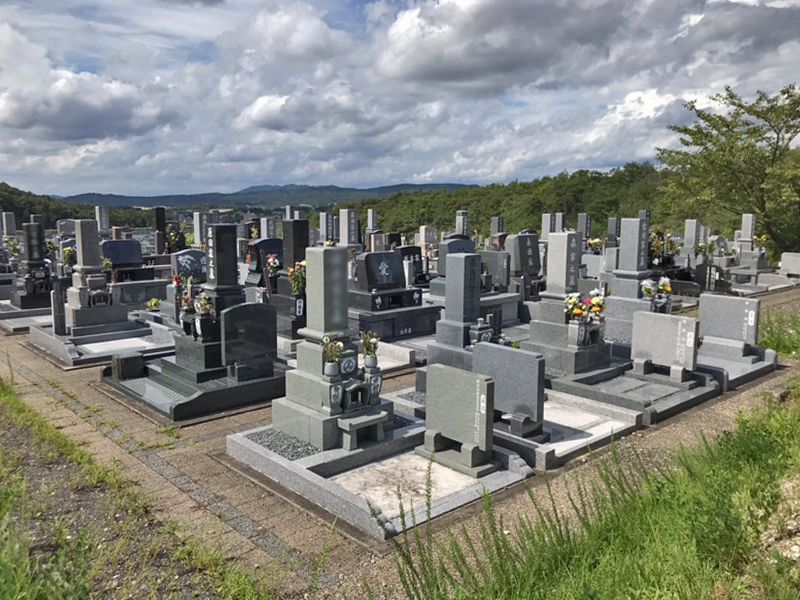 瀬戸市 春雨墓苑