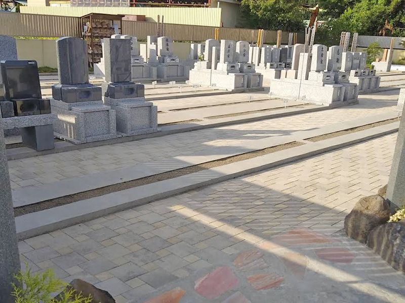 メモリーガーデン 彩の杜霊園