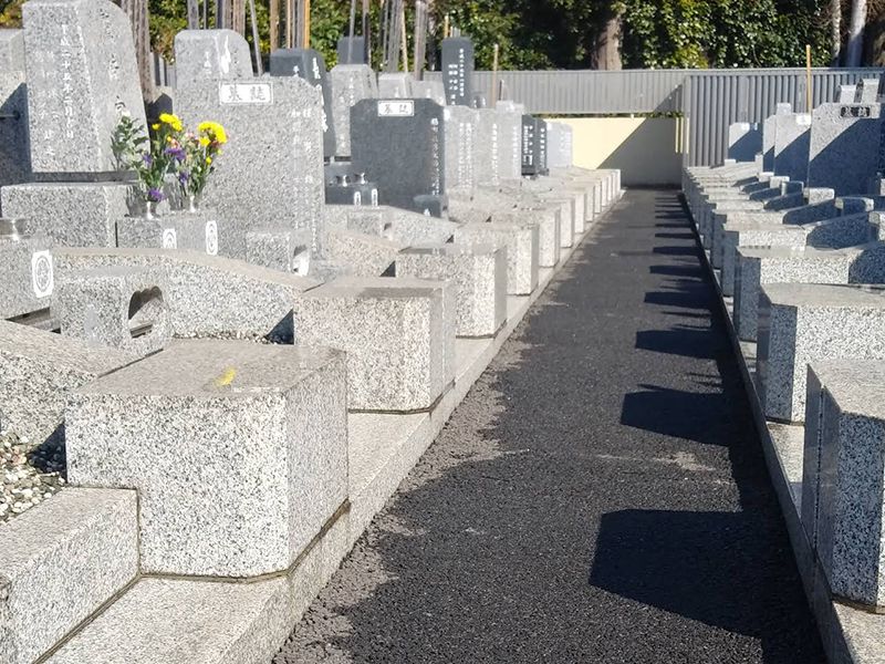 メモリーガーデン 彩の杜霊園