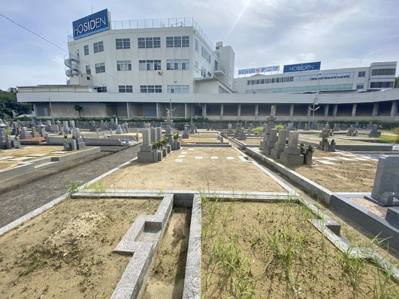 円明町墓地