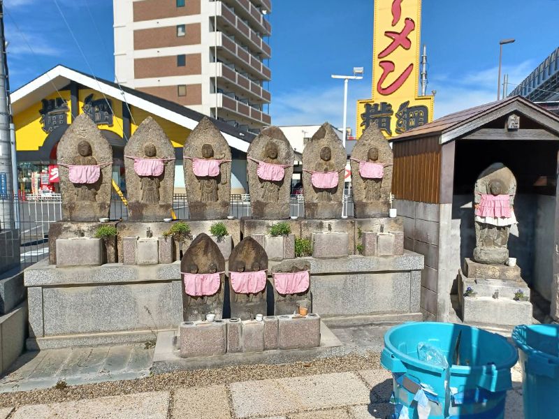 長田西河墓地