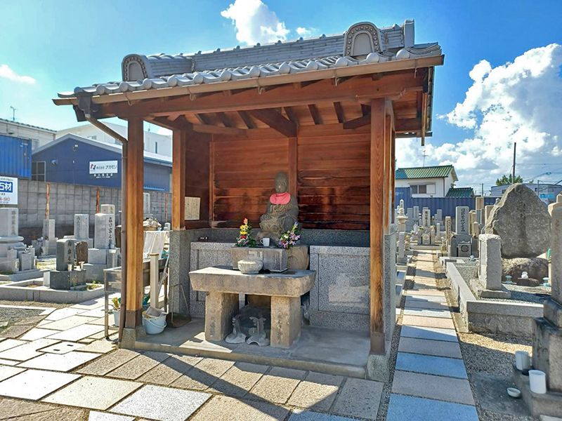 長田西河墓地