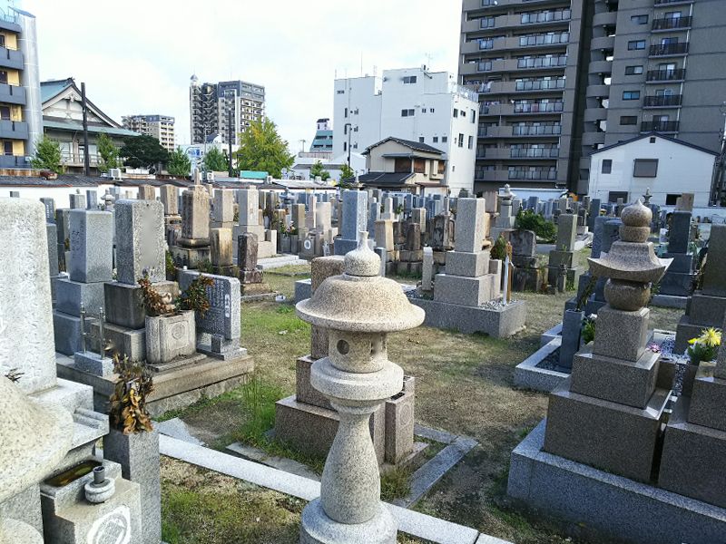 光明寺墓地