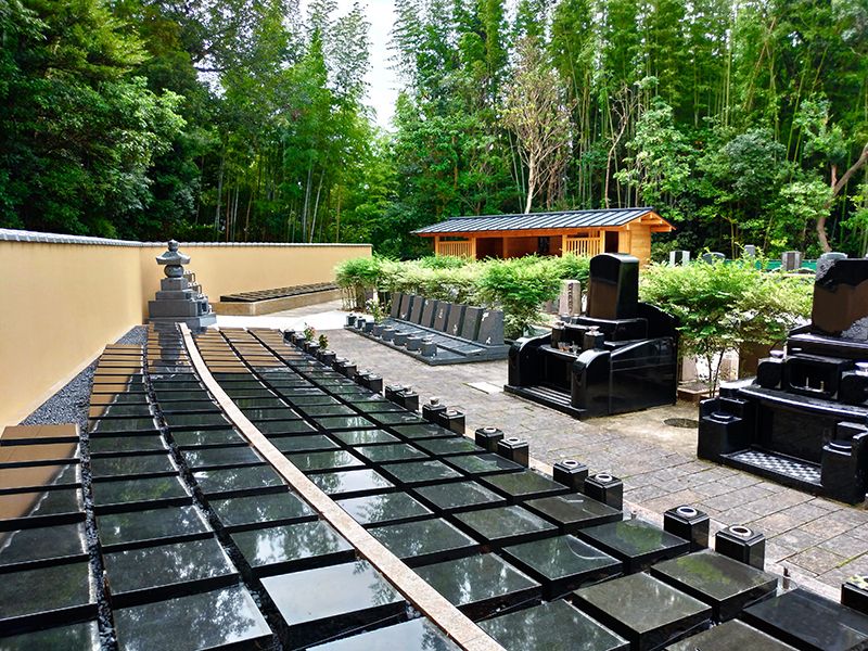 メモリアルローズガーデン善光寺加木屋別院